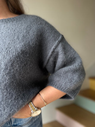 Pull en laine et mohair col rond manches courtes gris