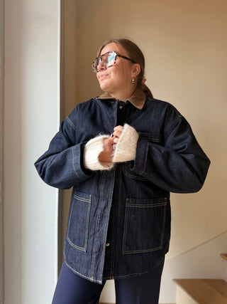 Veste en jean brute droite doublée à col marron en velours côtelé