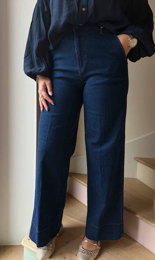 Jean taille haute à ourlet large bleu foncé